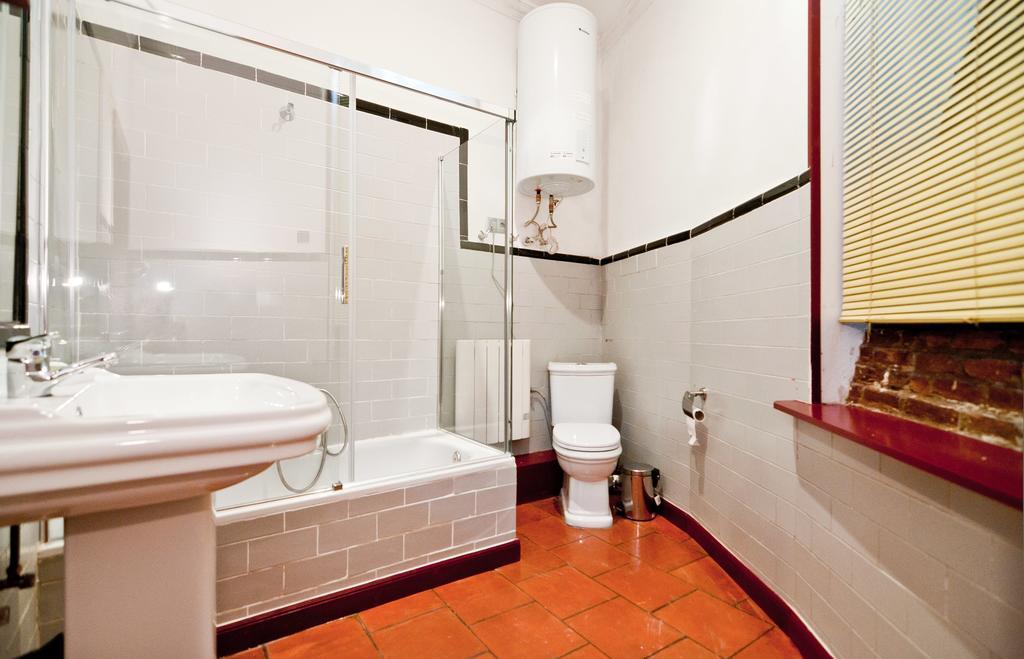 Apartamentos Madrid Retiro Quarto foto