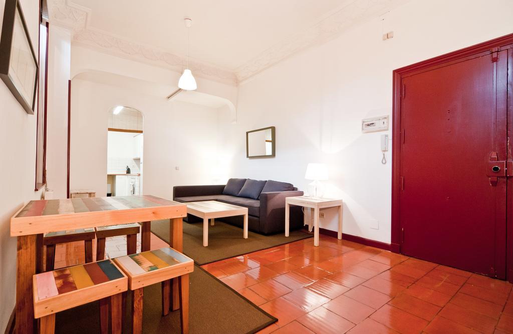 Apartamentos Madrid Retiro Exterior foto