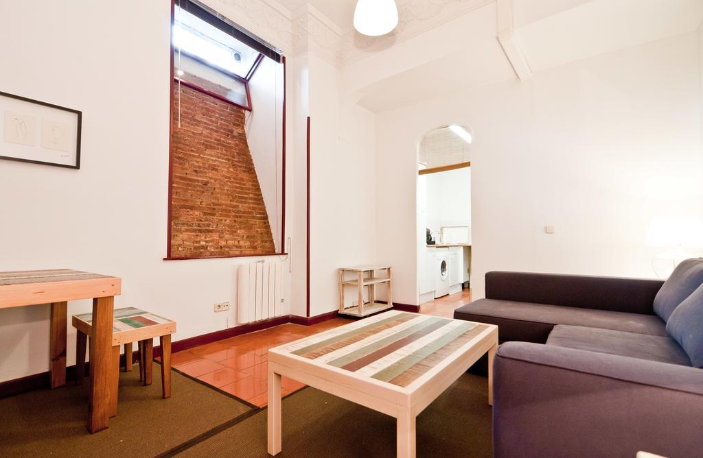 Apartamentos Madrid Retiro Quarto foto
